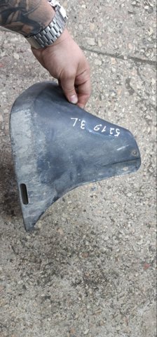 Бризковики задній, лівий 57745XA01A SUBARU