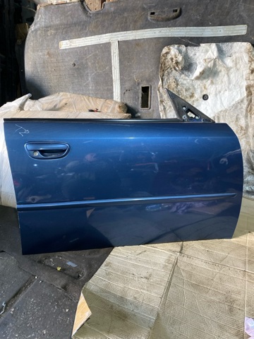 Дверка передня права 60009AG0219P SUBARU
