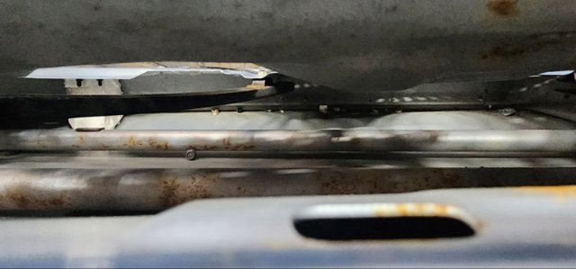 Дверка передня права 60009FE007 SUBARU