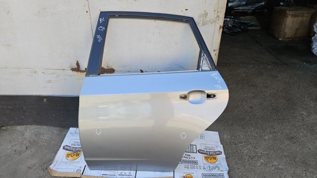 Двері задні, ліві 60409FG0109P SUBARU