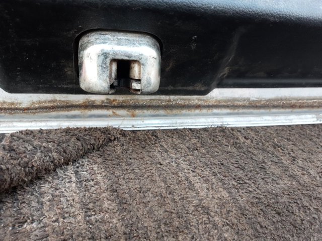Задні двері багажника 60809AJ0109P SUBARU
