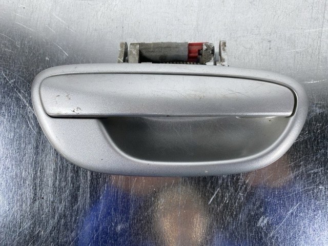 Ручка задньої двері зовнішня права 61022AG000TE SUBARU