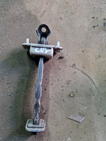 Обмежувач відкриття дверей, задній 62124FG001 SUBARU