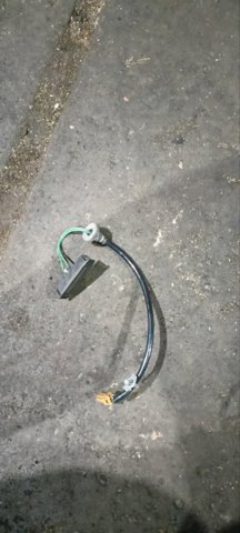 Кнопка салону приводу замка 3/5 двері (ляди) / кришки багажнику 63270FG001 SUBARU