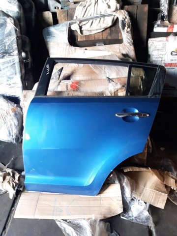 Двері пасажирськи задні ліві 770033W000 HYUNDAI