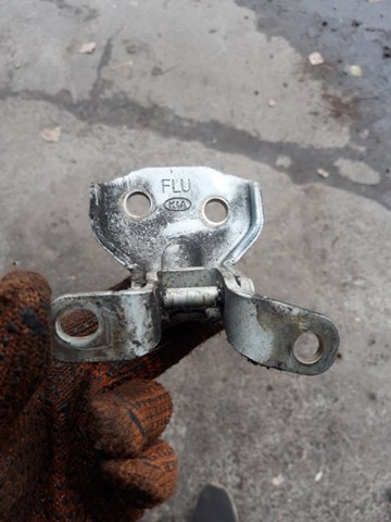 Завіса дверей передных лівих 793103E000 HYUNDAI