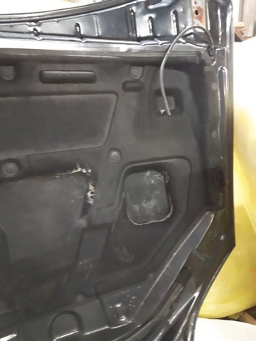 Шумка капота 811243E310 HYUNDAI