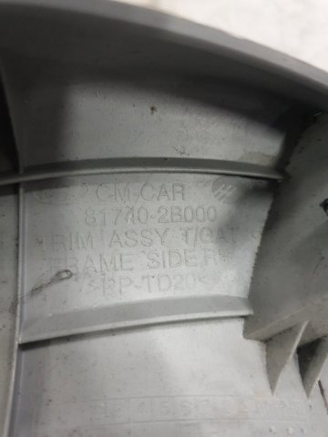 Облицювання ляди 817402B000J4 HYUNDAI