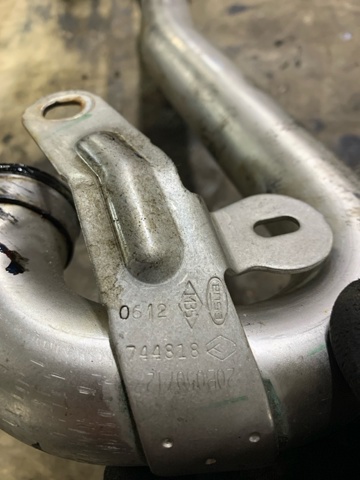 Патрубок системи рециркуляції ВГ 8200744818 RENAULT