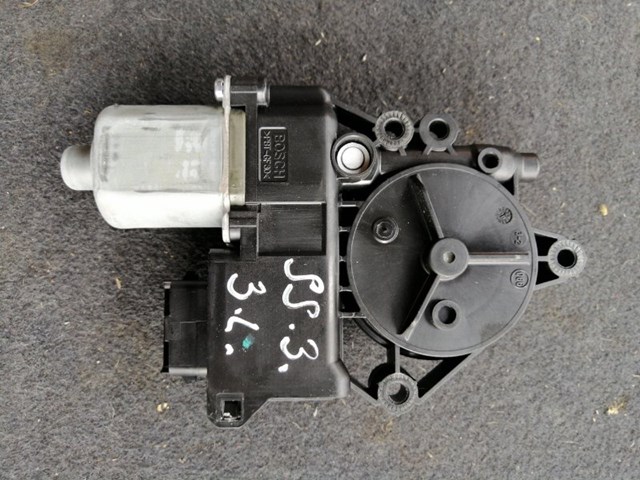 Привід ліфта задній 834502P010 HYUNDAI