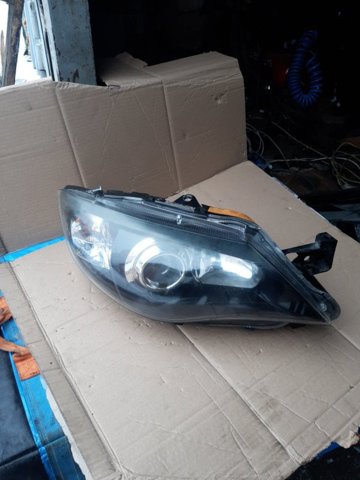 Основна фара - вставка 84001FG300 SUBARU