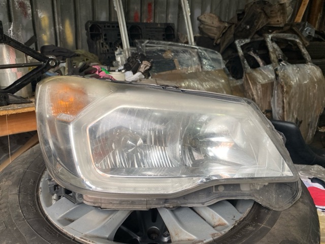 Фара правая 84002SG020 SUBARU
