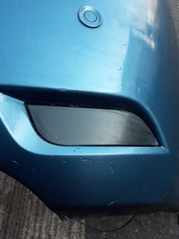 Відбивач бампера заднього правий 84281FG000 SUBARU