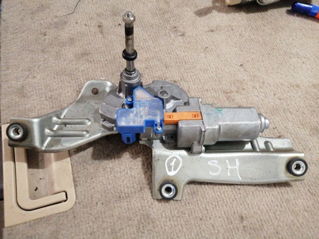 Склоочисник дверей задка 86510SC091 SUBARU