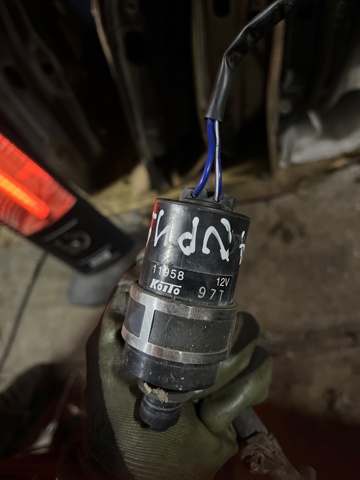 Насос-двигун омивача фар 86611AG200 SUBARU