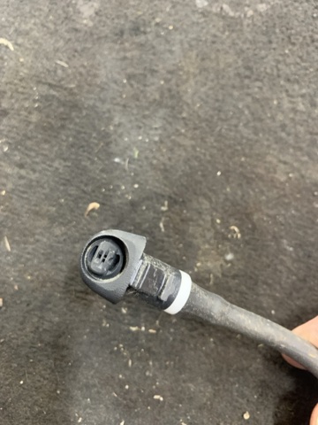 Форсунка омивача лобового скла 86636SG000 SUBARU