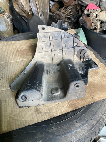 Захист заднього бампера 86692F1000 HYUNDAI