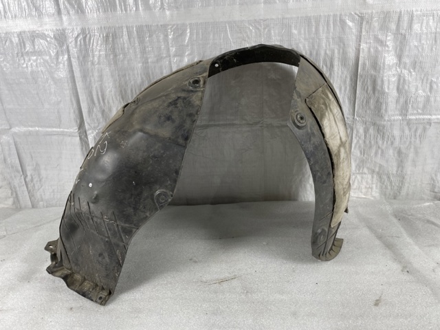 Підкрилок переднього крила, правий 86812F1000 HYUNDAI