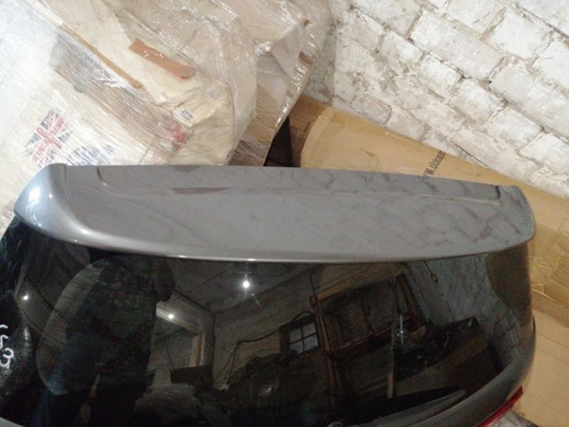 Антикрило на багажник 872122P000 HYUNDAI