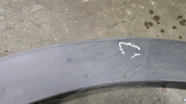 Накладка заднього лівого крила 877413U000 HYUNDAI