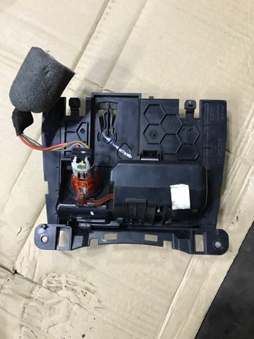 Попільничка 8K0857951CV10 VAG