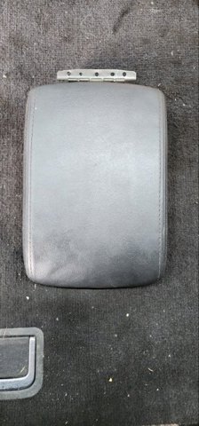 кришка подлоктніка 92114AG010JC SUBARU
