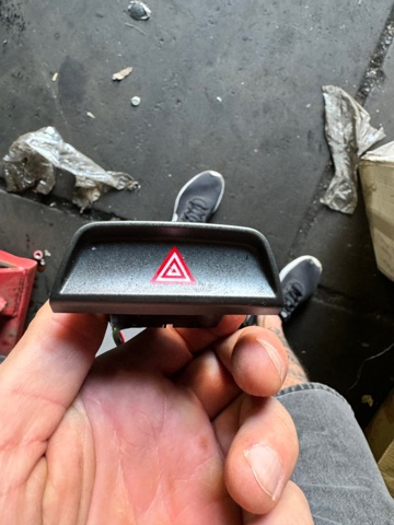 Кнопка аварійки 937903U010AK5 HYUNDAI