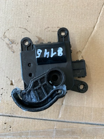 Двигун заслінки печі 971611JAA0 HYUNDAI
