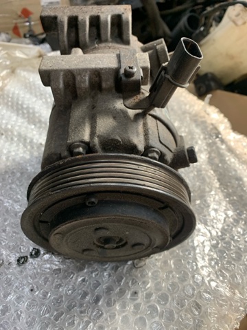 Компресор кондиціонера 97701A6700 HYUNDAI