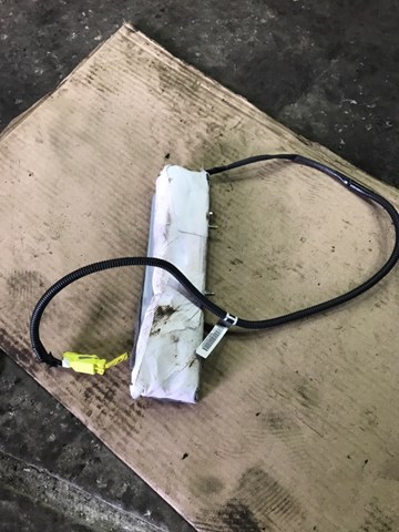 Подушка переднього сидіння 98201XA00A SUBARU