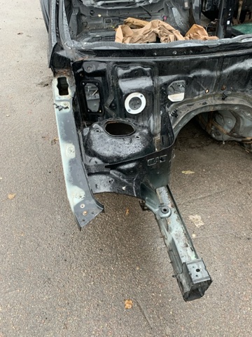 Лонжерон рами передній правий A2126203400 MERCEDES