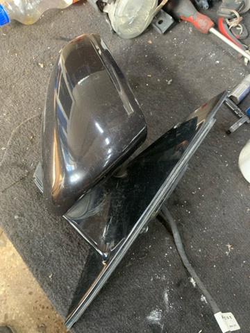 Праве бокове дзеркало A2128101876 MERCEDES