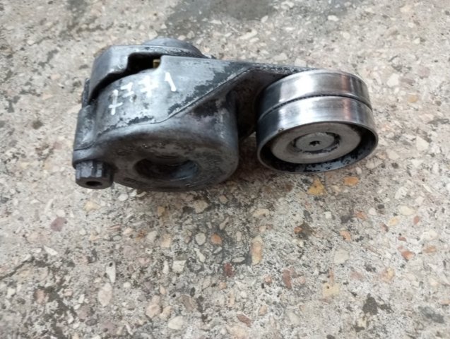 Натяжна планка поліклинового ременя A6422001370 MERCEDES