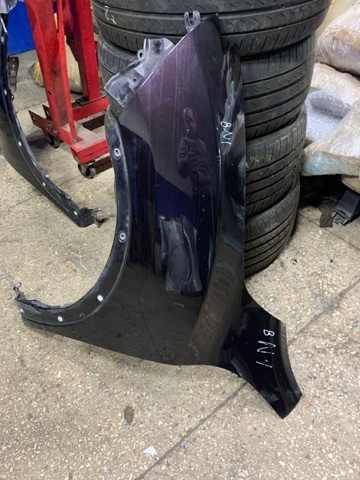 Переднє праве крило F3100BV8MA NISSAN