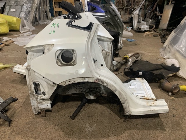 Крило праве заднє G81004EAMA NISSAN