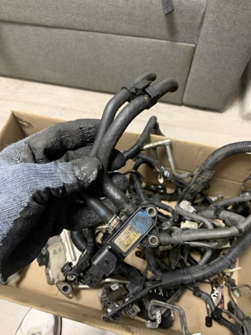 Датчик тиску вихлопних газів SH01182B2 MAZDA