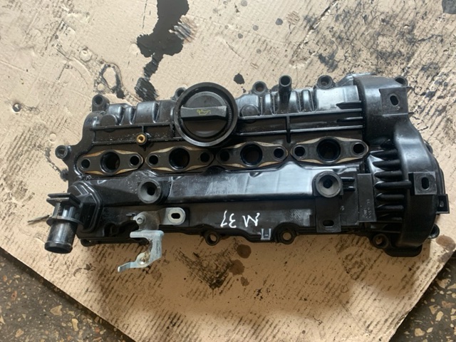 Кришка клапанна SH1010220 MAZDA