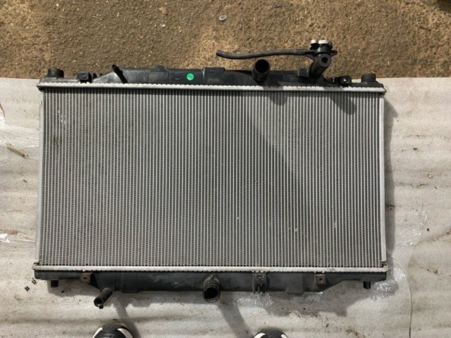 Радіатор охолодження SH5G15200A MAZDA