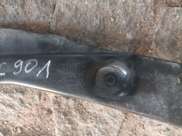 Балансир задній верхній, лівий/правий 31360584 VOLVO