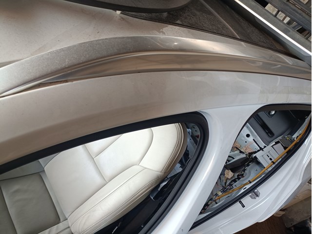 Рейлінг даху правий 31448382 VOLVO