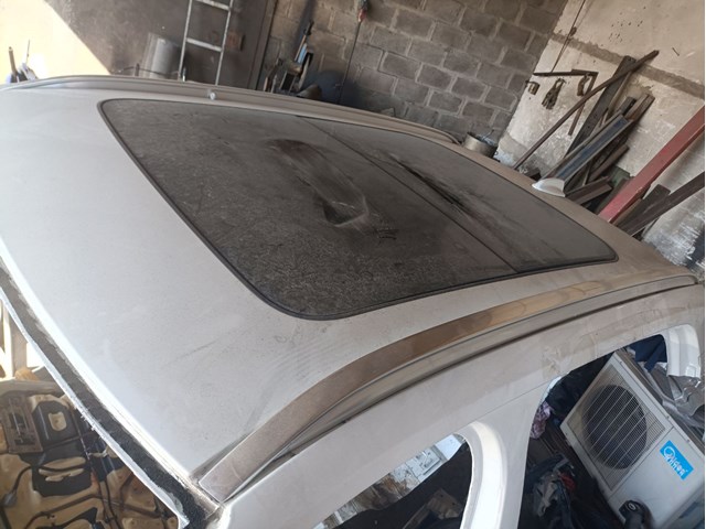 Дах кабіни в зборі 31675712 VOLVO