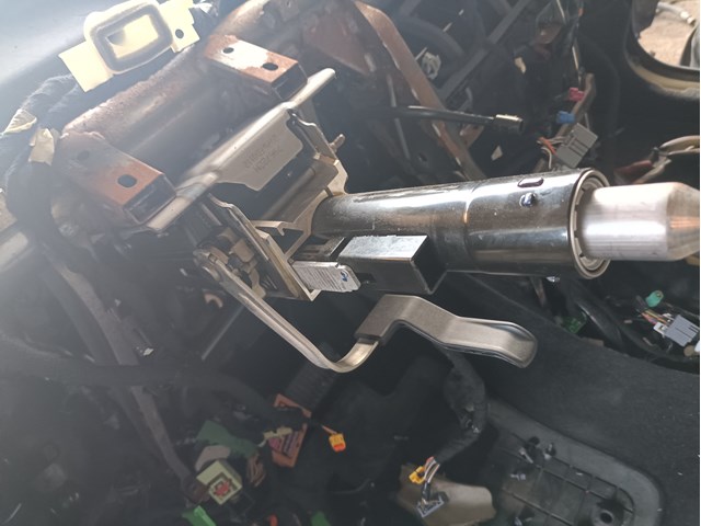 Колонка рульового управління 32269252 VOLVO