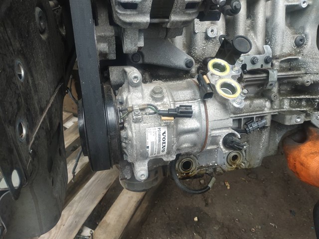 Компресор кліматичної установки P31469966 VOLVO