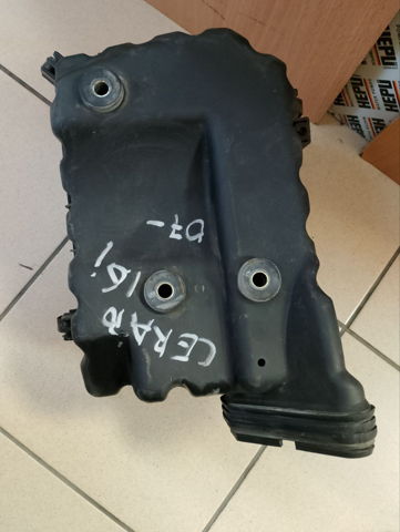 Корпус повітряного фільтра 281102F800 HYUNDAI