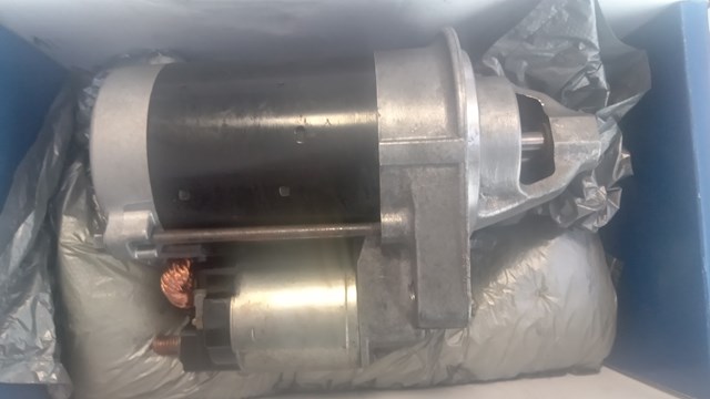 Стартер (відновлений) toyota land cruiser/tundra/fortuner/4runner