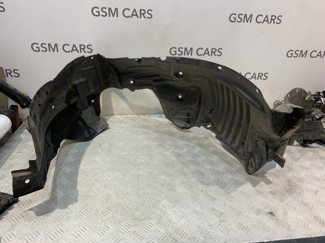 Підкрилки передні праві GAA956130H MAZDA