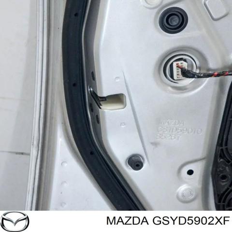 Водійські двері GSYD5902XF MAZDA