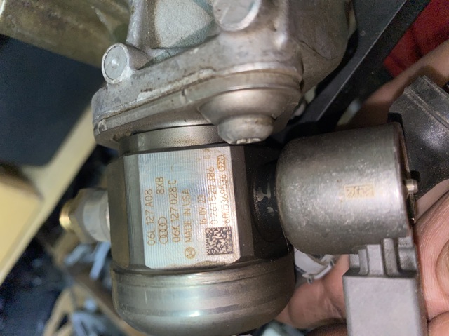 Насос паливний високого тиску (ПНВТ) - DIESEL 06K127028C VAG