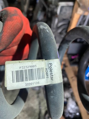 Пружина підвіски задня 32329003 VOLVO