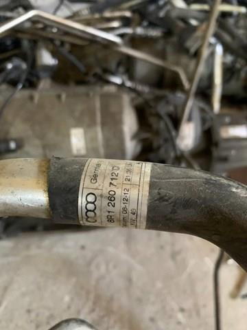 Шланг кондиціонера, від випарника до компресора 8R1260712D VAG
